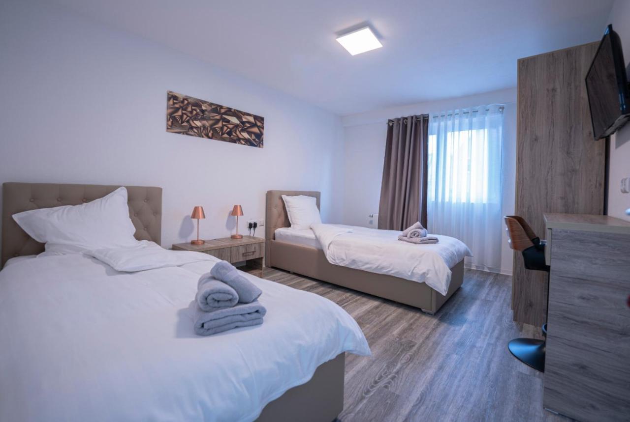 Village Bistro & Bar Fremdenzimmer Dettingen an der Erms Kültér fotó