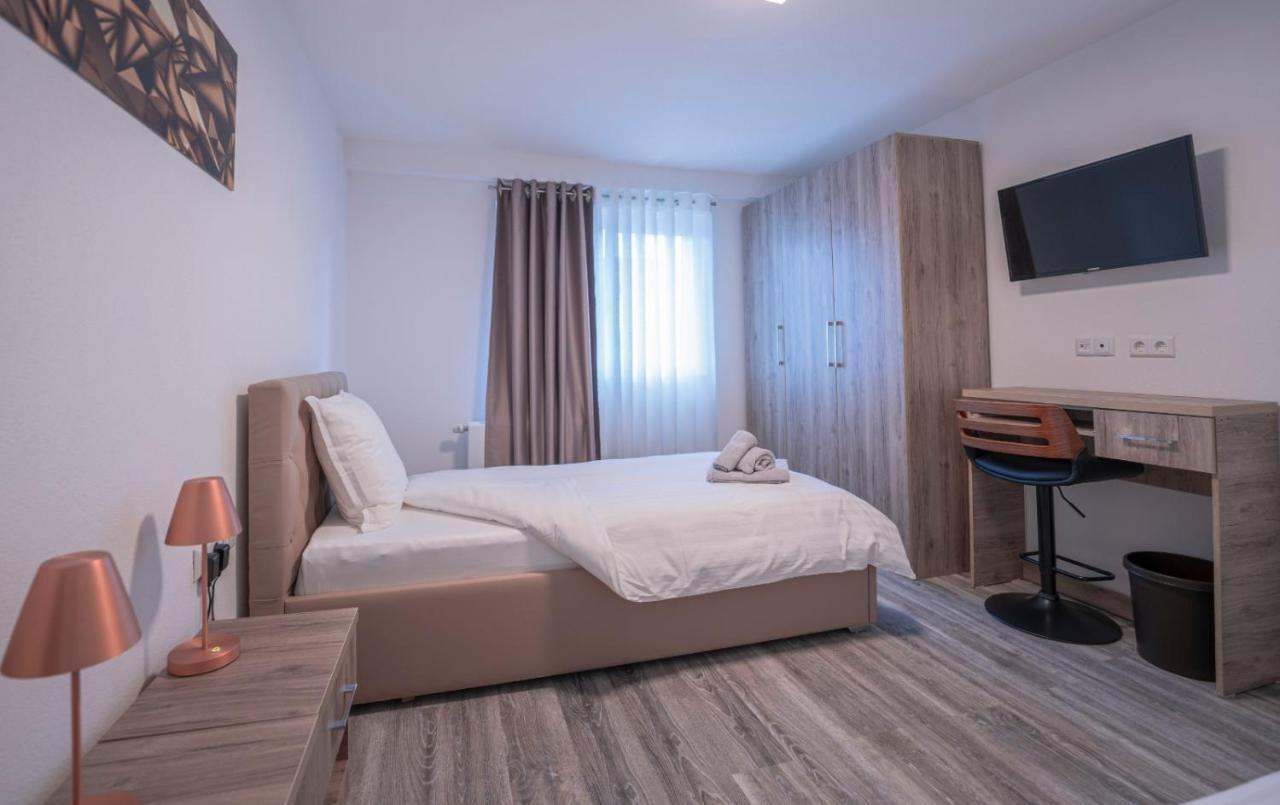 Village Bistro & Bar Fremdenzimmer Dettingen an der Erms Kültér fotó