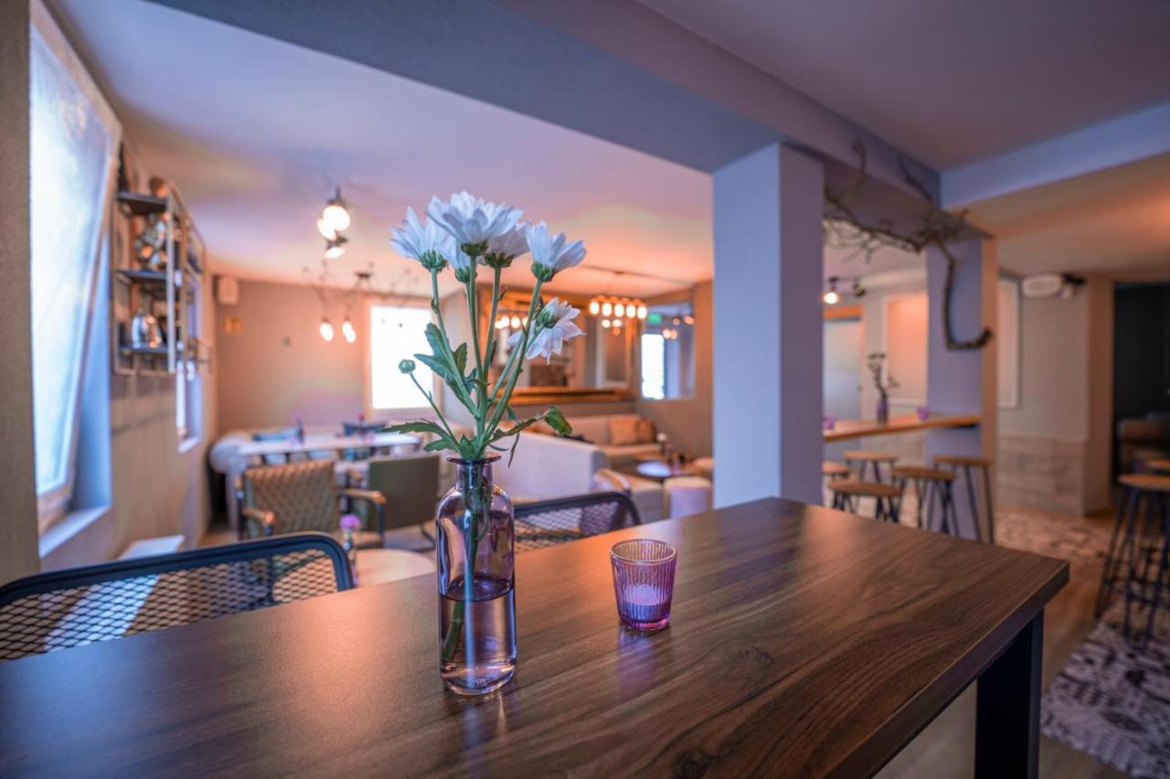 Village Bistro & Bar Fremdenzimmer Dettingen an der Erms Kültér fotó