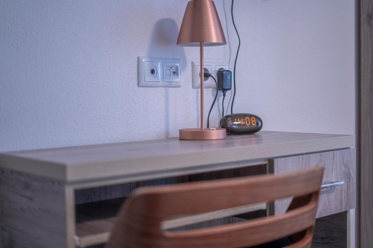 Village Bistro & Bar Fremdenzimmer Dettingen an der Erms Kültér fotó